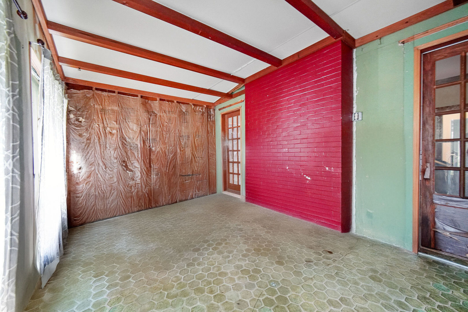 2163 Chestnut Road Homewood, IL 60430 - Photo 11 of 31 a view of an empty room