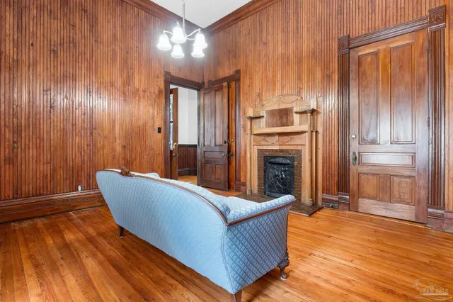 $750,000 | 14 West Gadsden Street, Pensacola, FL 32501
