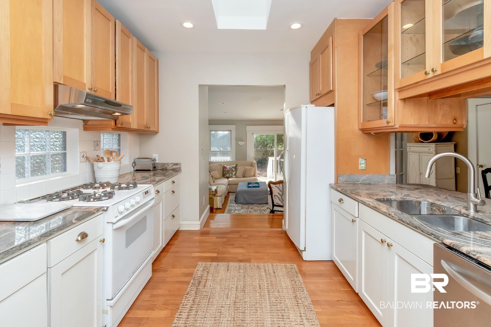 4401 The Cedars Avenue Mobile, AL 36608 - Photo 10 of 47