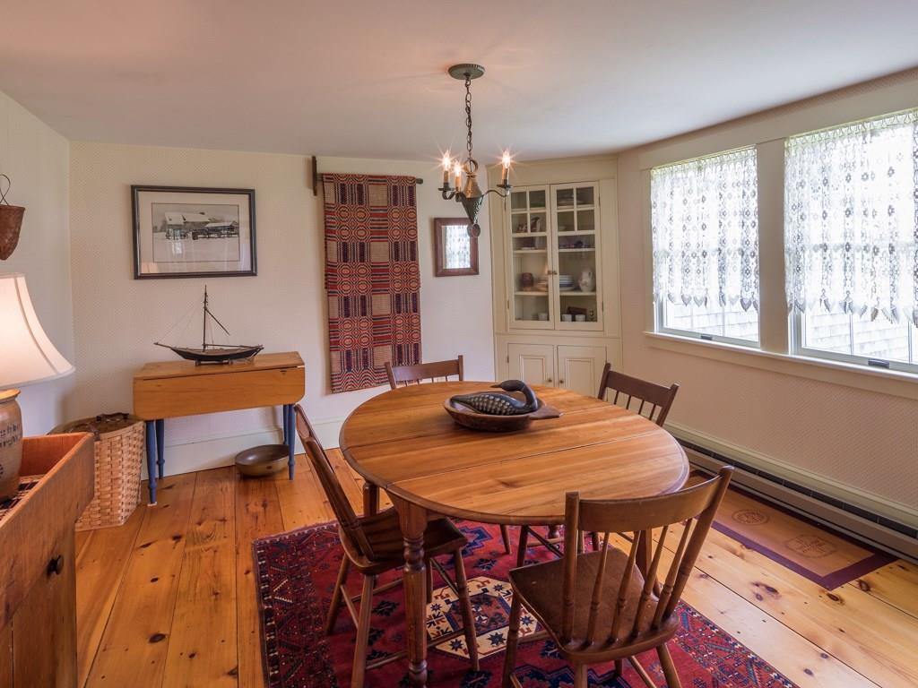 2733 Bristol Road New Harbor, ME 04554 - Photo 18 of 33 Dining room