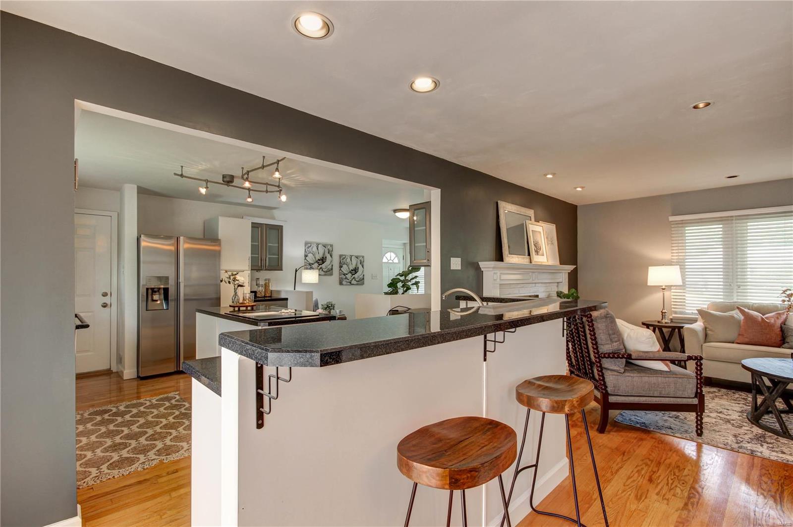 218 Timbercrest Road St. Louis, MO 63122 - Photo 14 of 33 Gallery Image 14