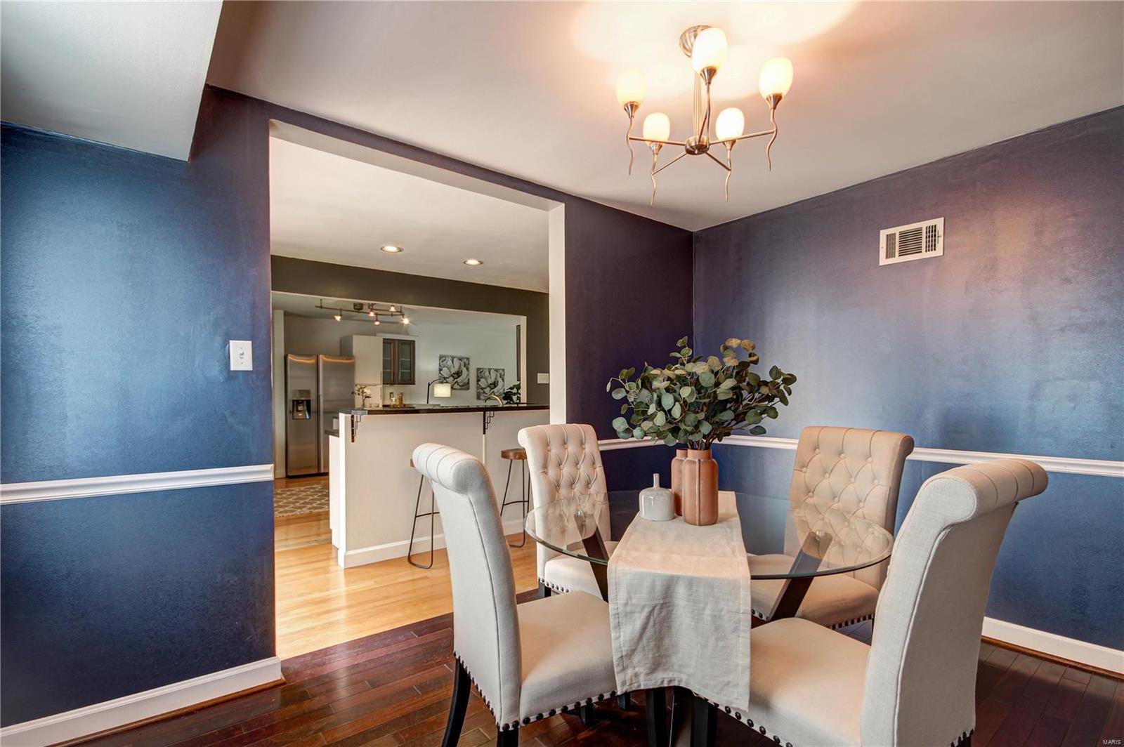 218 Timbercrest Road St. Louis, MO 63122 - Photo 24 of 33 Gallery Image 24