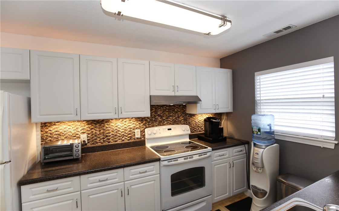 92 Mill Street, Unit 304 Woonsocket, RI 02895 - Photo 4 of 35 Gallery Image 4