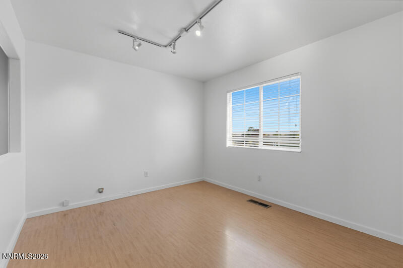 4043 Kings Row Reno, NV 89503 - Photo 8 of 25 4043 Kings Row (4 of 25)