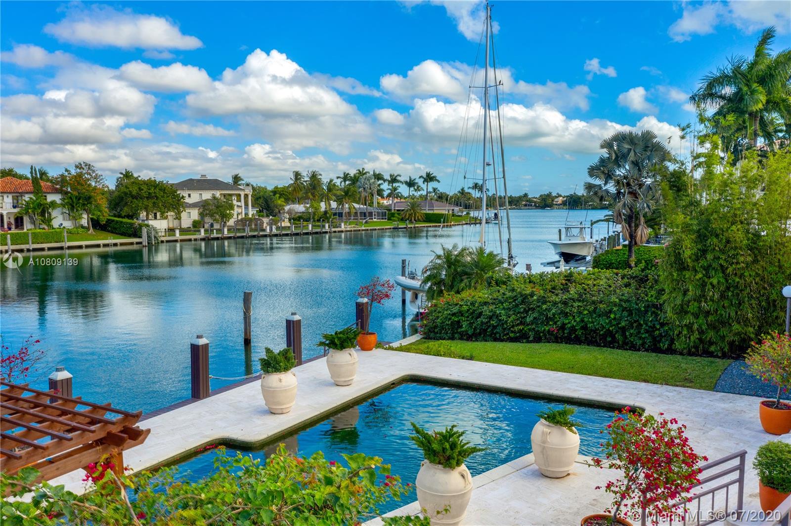 605 Solano Prado Miami, FL 33156 - Photo 1 of 30