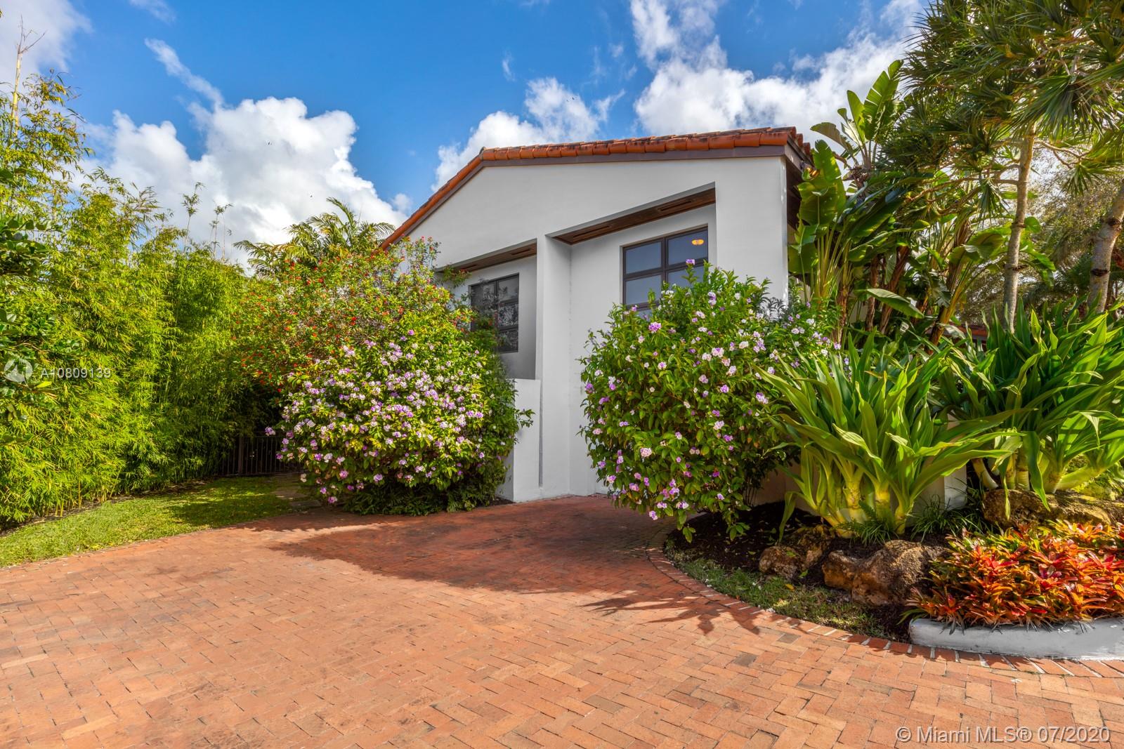 605 Solano Prado Miami, FL 33156 - Photo 27 of 30