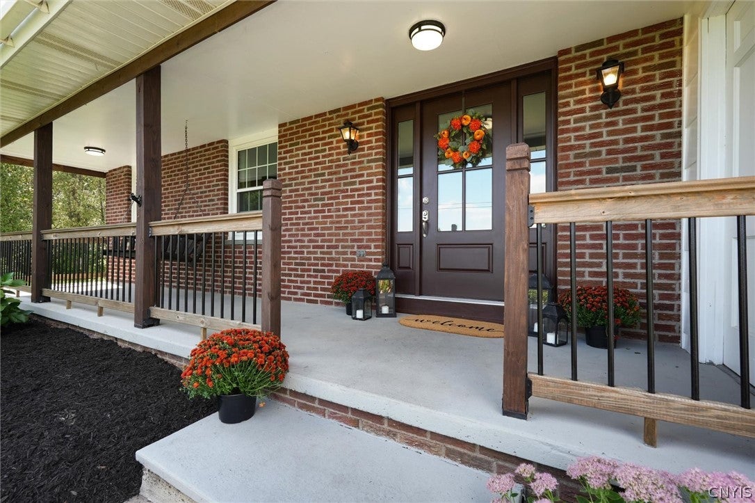 9389 Caughdenoy Road Brewerton, NY 13029 - Photo 4 of 50 Gallery Image 4