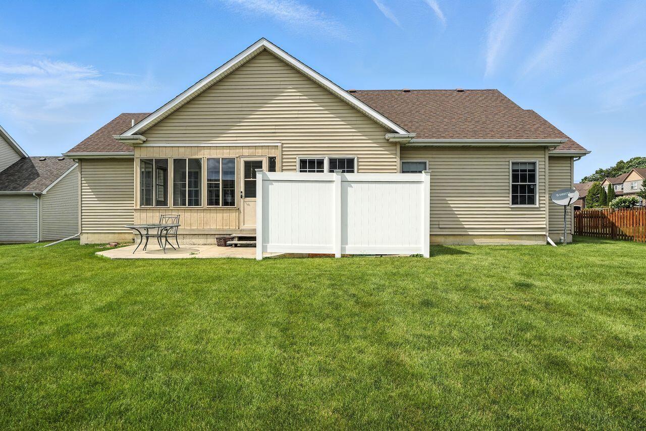 183 West 126th Place Crown Point, IN 46307 - Photo 25 of 25 a front view of a house with a yard