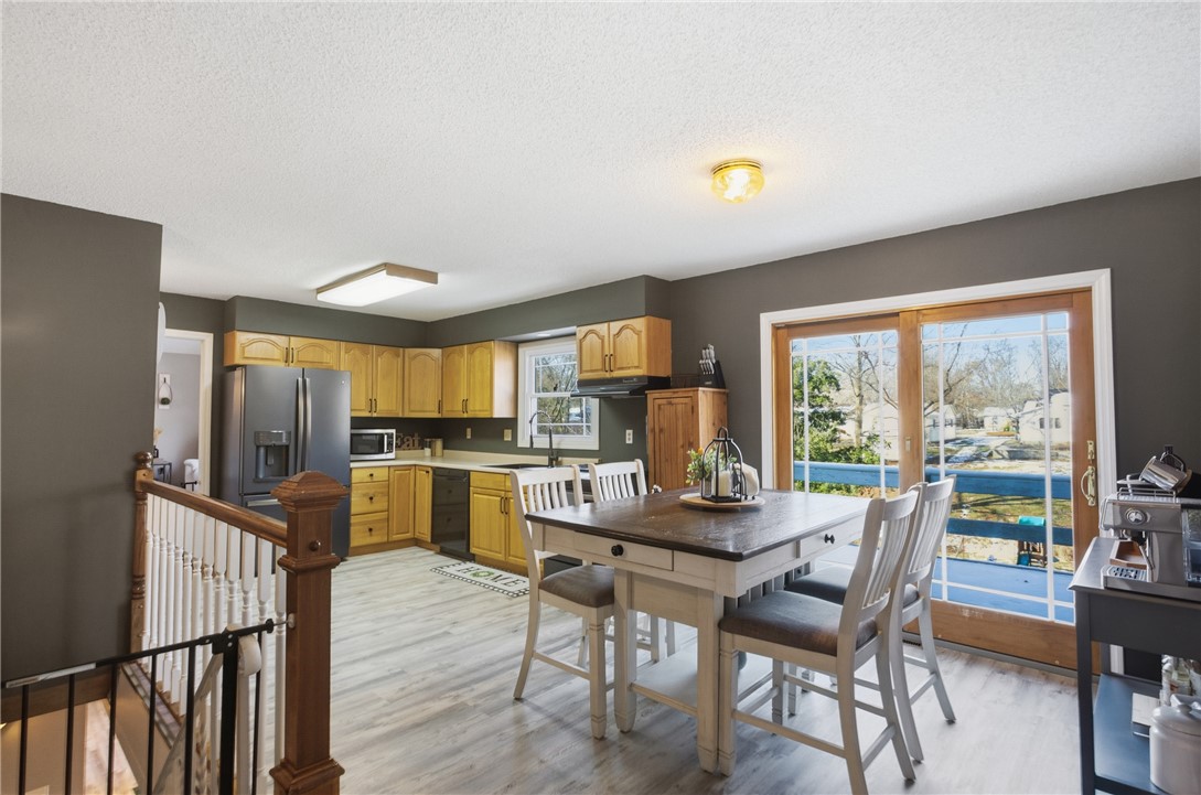 2518 Salem Road Charleston, IL 61920 - Photo 9 of 37 Gallery Image 9