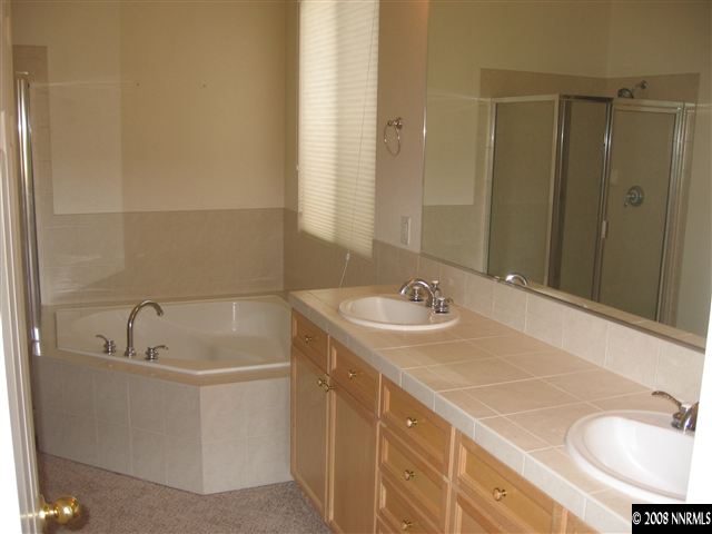 1840 Jamboree Drive Reno, NV 89521 - Photo 6 of 8 Photo 6