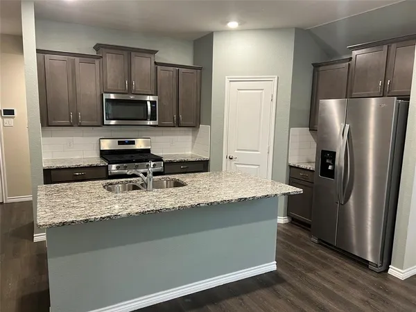 $2,050 | 1007 Branding Iron Lane, Princeton, TX 75407