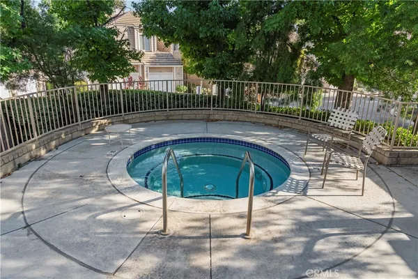 $549,950 | 24512 McBean Parkway, Unit 58, Valencia, CA 91355