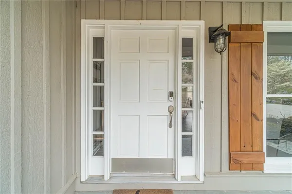 $5,800 | 691 Harbor Cove, Gainesville, GA 30501