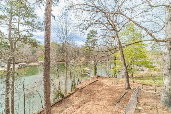 $5,800 | 691 Harbor Cove, Gainesville, GA 30501