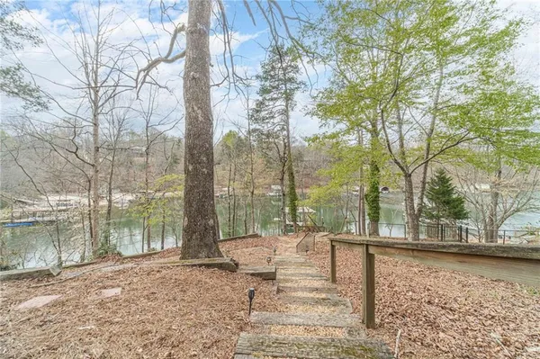 $5,800 | 691 Harbor Cove, Gainesville, GA 30501