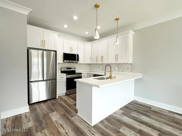 $329,900 | 10152 Seymour Avenue, Unit A, D'Iberville, MS 39540