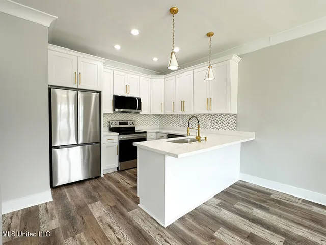 $329,900 | 10152 Seymour Avenue, Unit A, D'Iberville, MS 39540