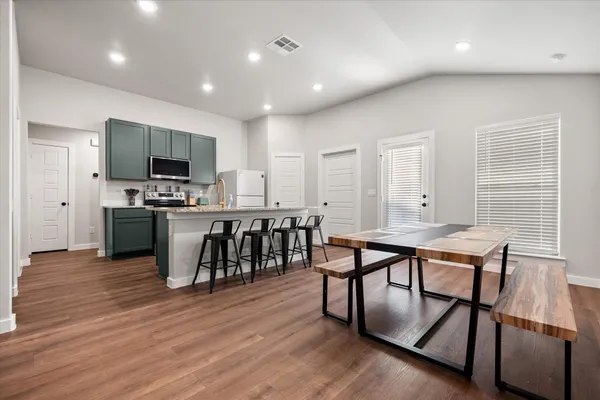 $1,999 | 2126 Langford Avenue, Lubbock, TX 79407