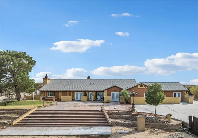 $995,000 | 13801 Shadow Mountain Road, Helendale, CA 92342