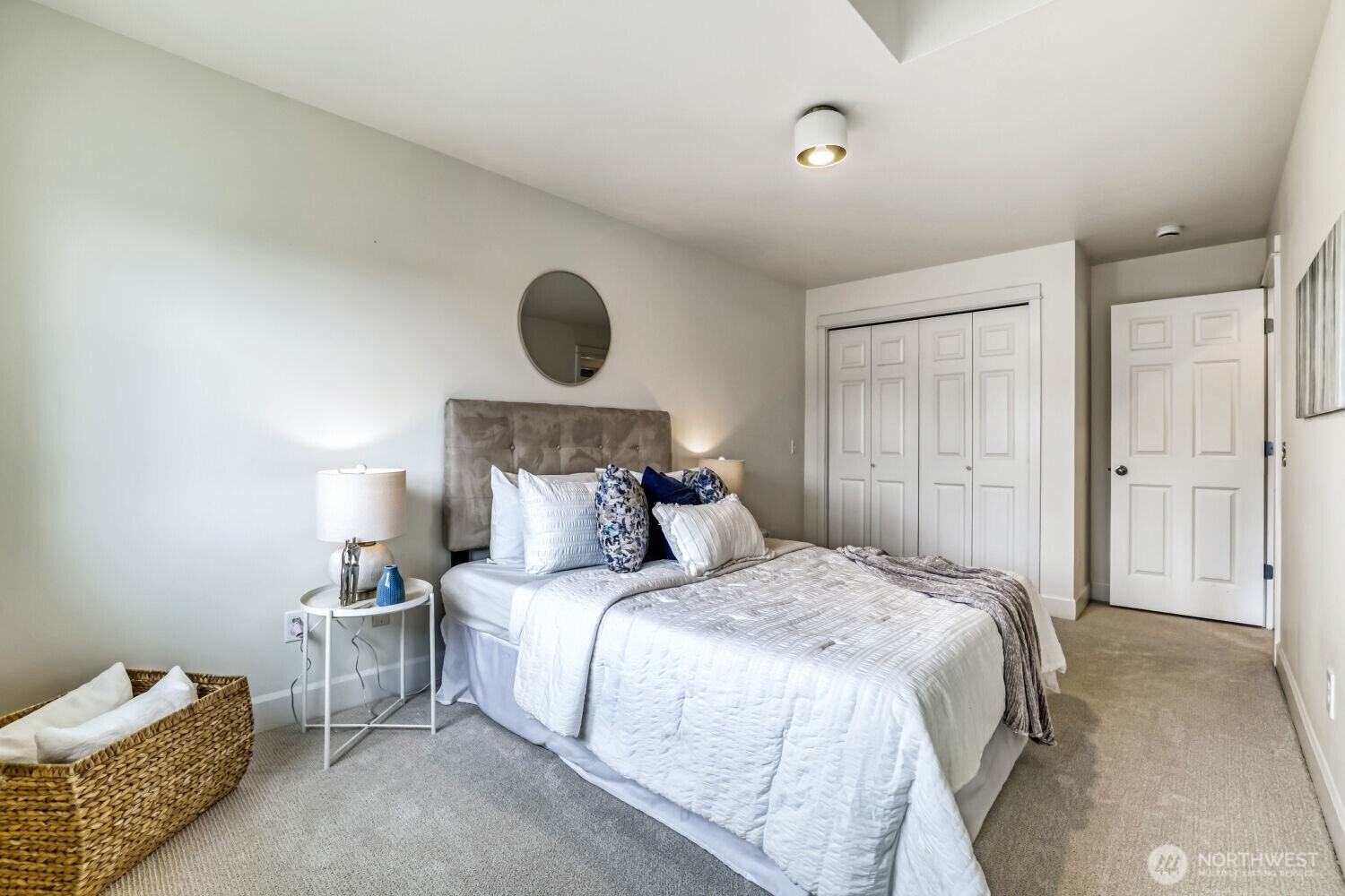 721 North 79th Street Seattle, WA 98103 - Photo 20 of 33