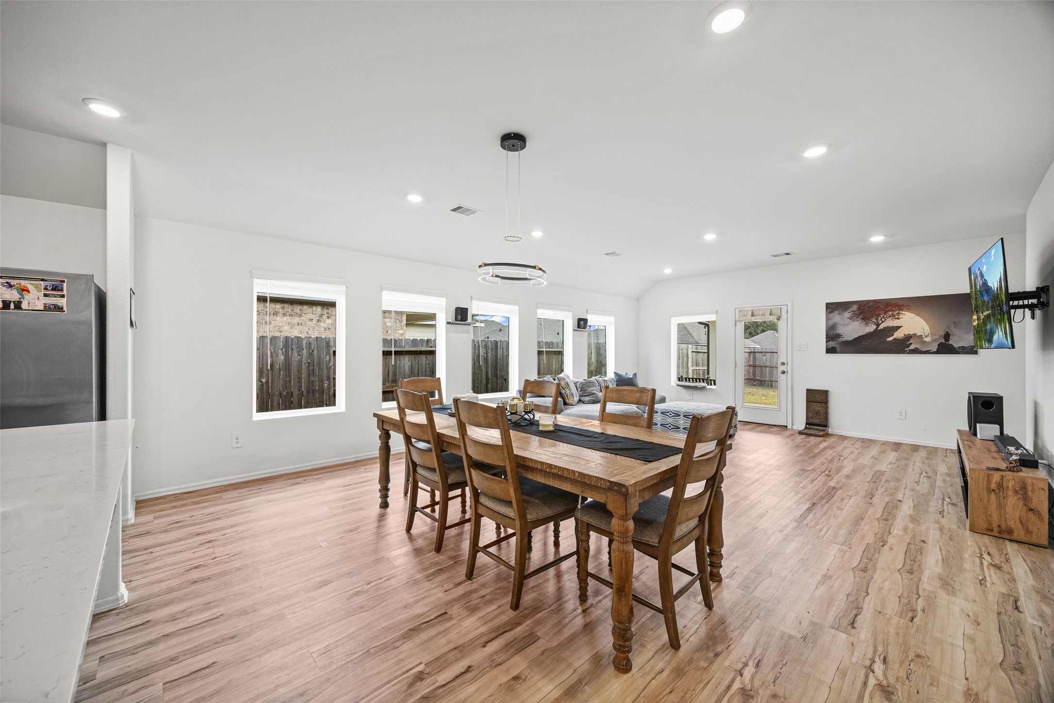 2822 Paradise Ridge Way Conroe, TX 77301 - Photo 11 of 21 a dining room with furniture and wooden floor