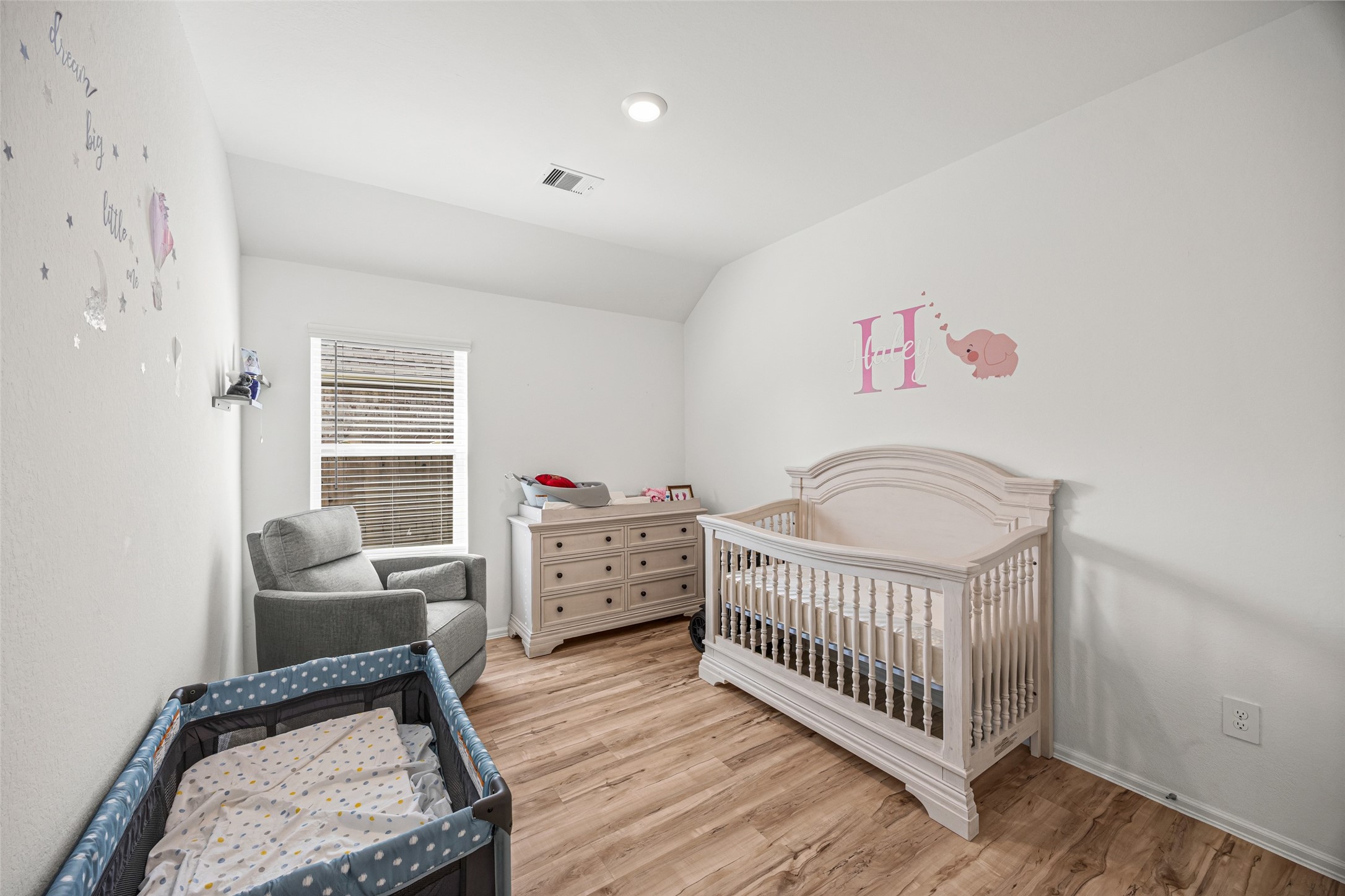 2822 Paradise Ridge Way Conroe, TX 77301 - Photo 14 of 21 a bedroom with furniture and a window