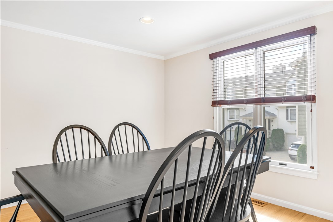 22 Miles Avenue Providence, RI 02906 - Photo 7 of 31