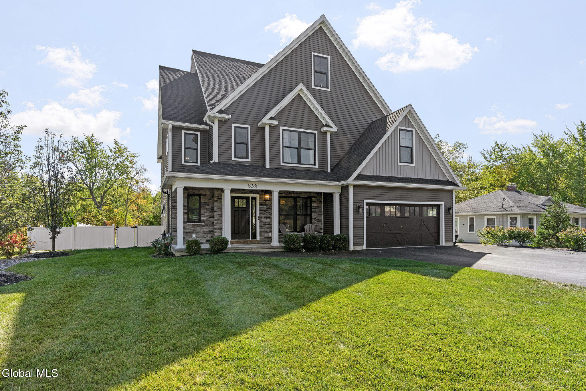 838 Pearse Road Niskayuna, NY 12309 - Photo 1 of 56 1