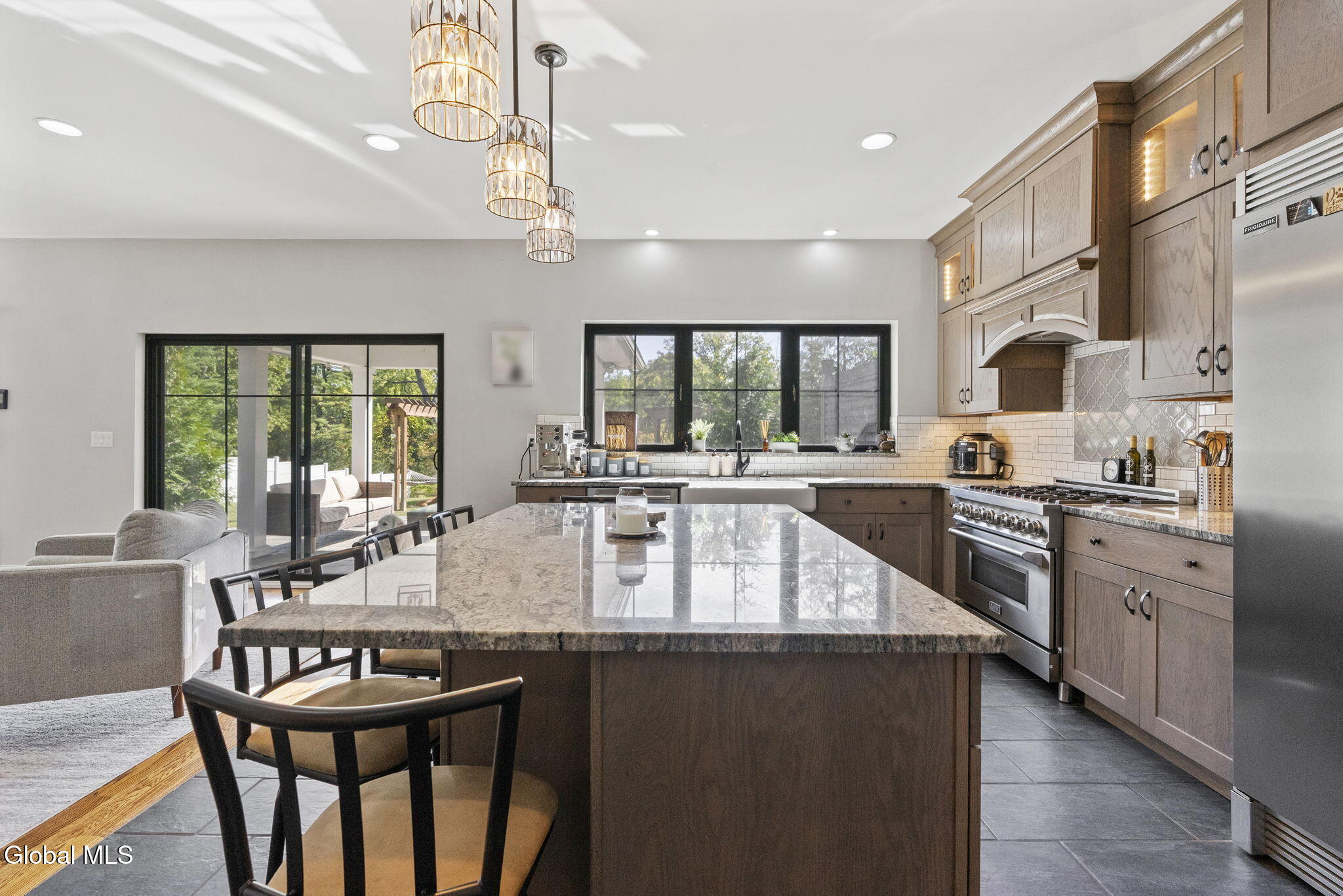 838 Pearse Road Niskayuna, NY 12309 - Photo 16 of 56 16