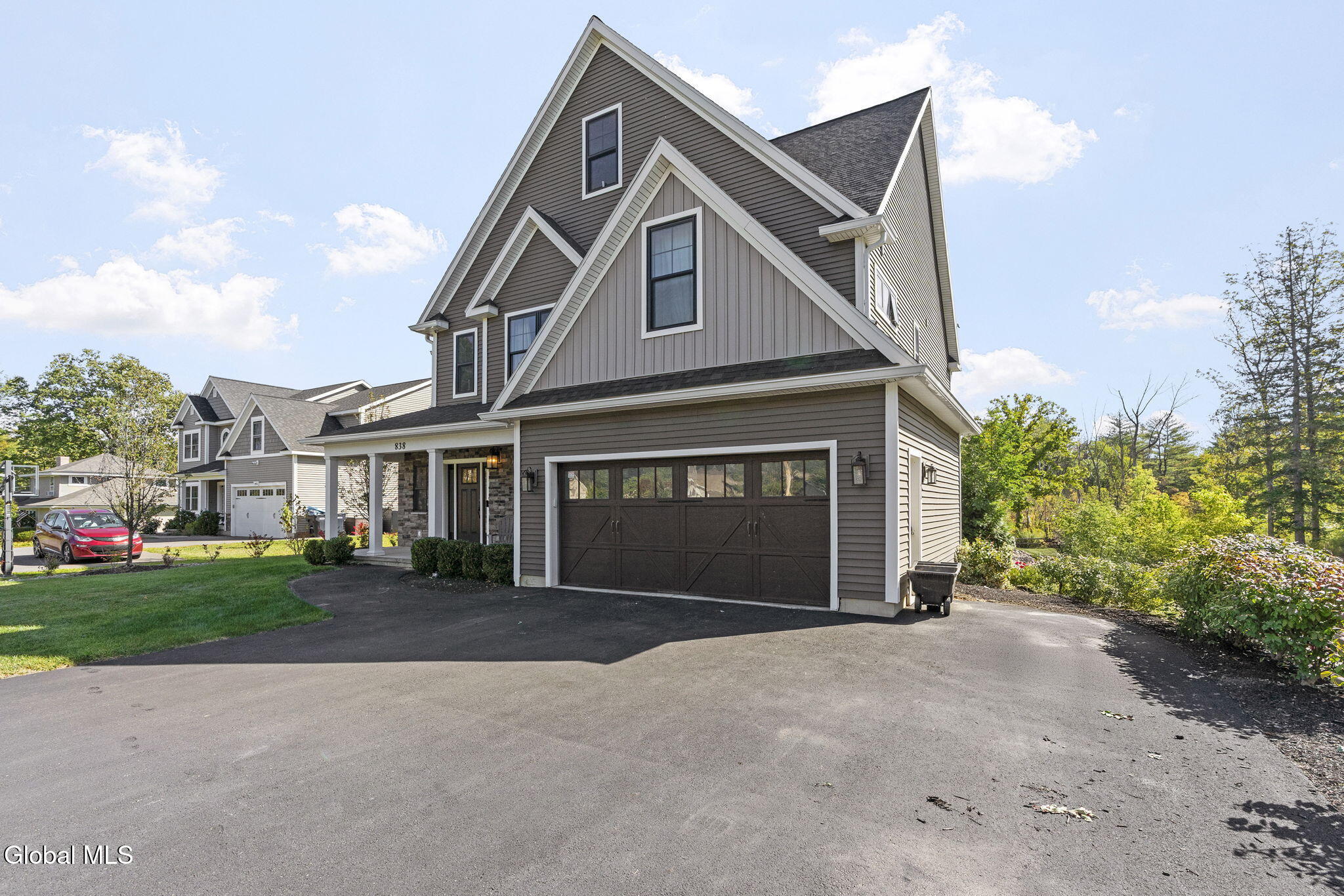 838 Pearse Road Niskayuna, NY 12309 - Photo 2 of 56 2