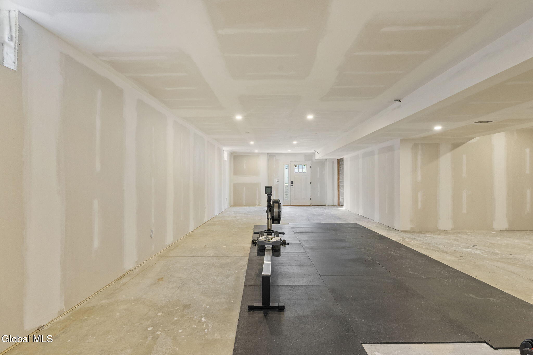 838 Pearse Road Niskayuna, NY 12309 - Photo 45 of 56 45