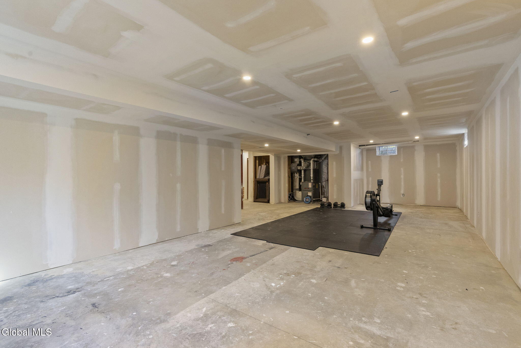 838 Pearse Road Niskayuna, NY 12309 - Photo 46 of 56 46