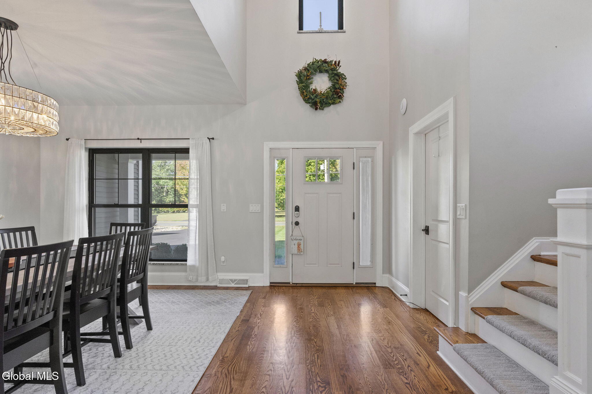 838 Pearse Road Niskayuna, NY 12309 - Photo 5 of 56 5