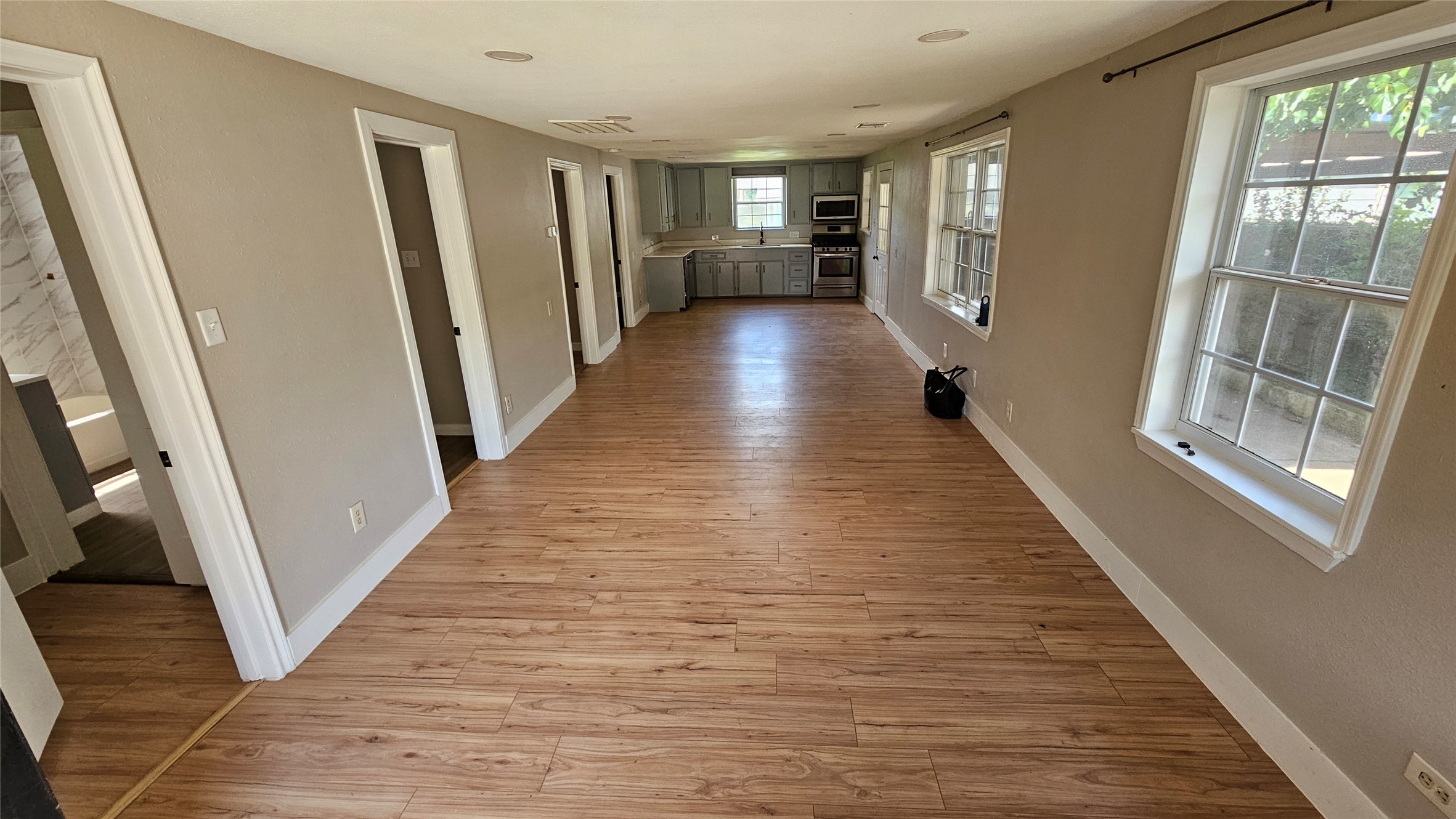2415 Perry Street Baytown, TX 77521 - Photo 9 of 23