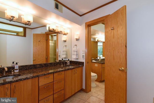 $1,600,000 | 801 Blacks Hill Road, Great Falls, VA 22066