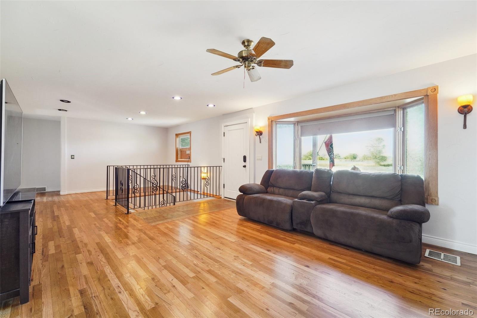 5142 Buffalo Road Erie, CO 80516 - Photo 14 of 33 Gallery Image 14