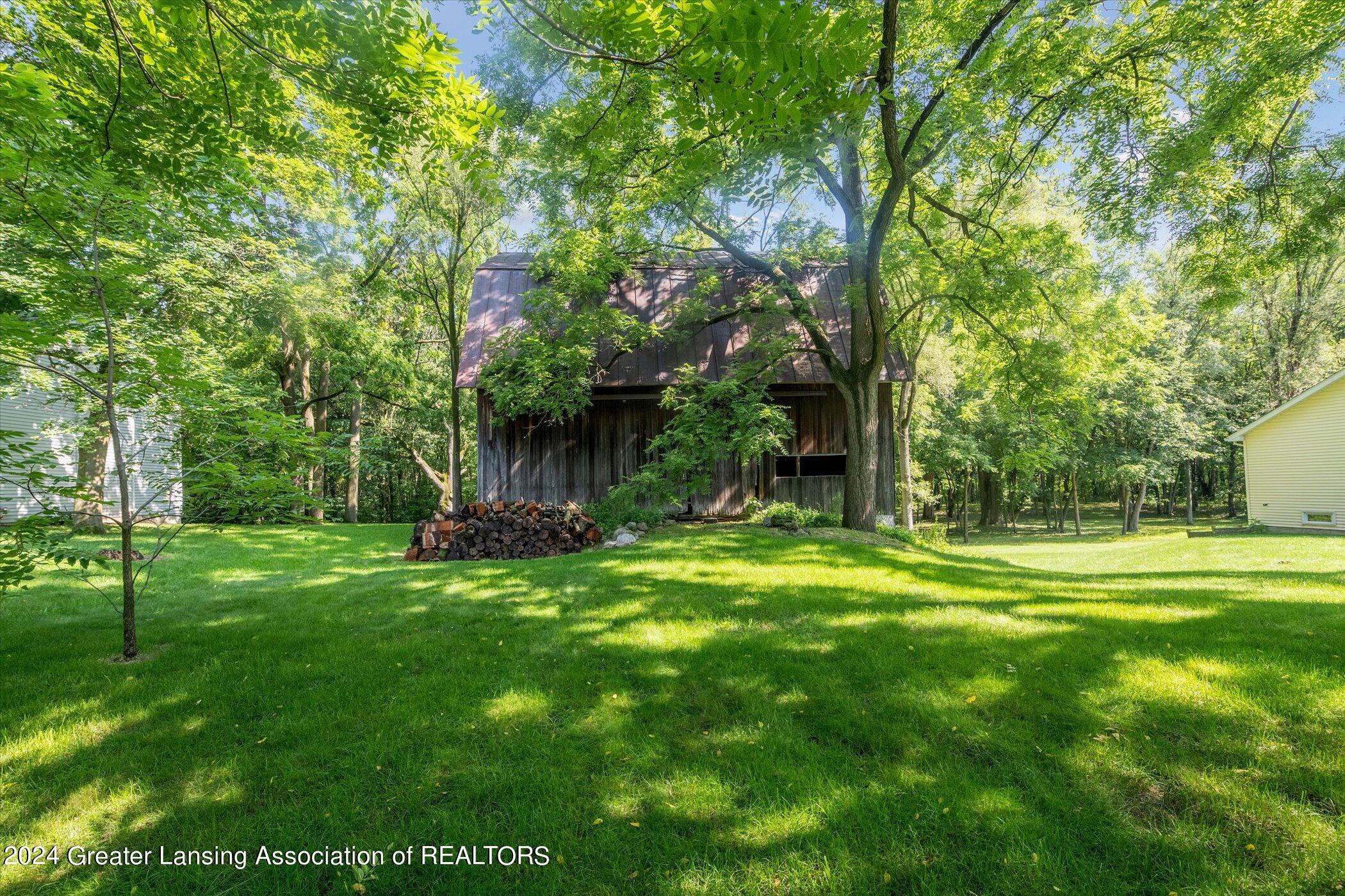 174 Newman Road Okemos, MI 48864 - Photo 52 of 54 46-174-Newman-Rd-Okemos-MI-48864-WindowS