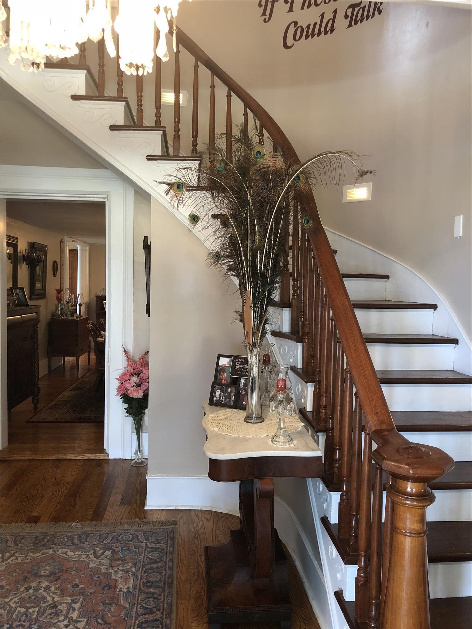 1108 Steele Road Franklin, KY 42134 - Photo 6 of 20 a view of entryway and hall