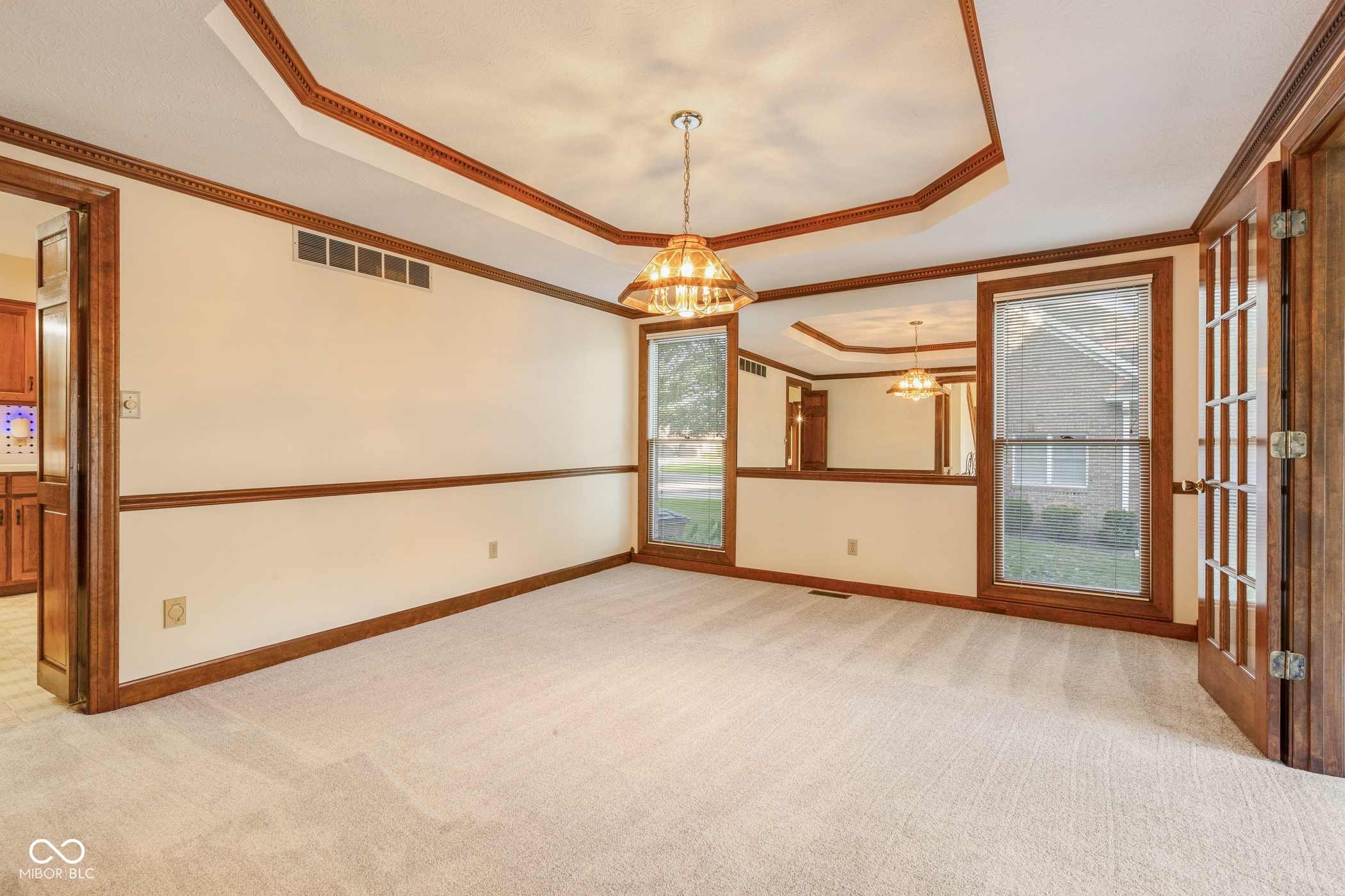 4823 Timber Ridge Drive Columbus, IN 47201 - Photo 10 of 63 Gallery Image 10