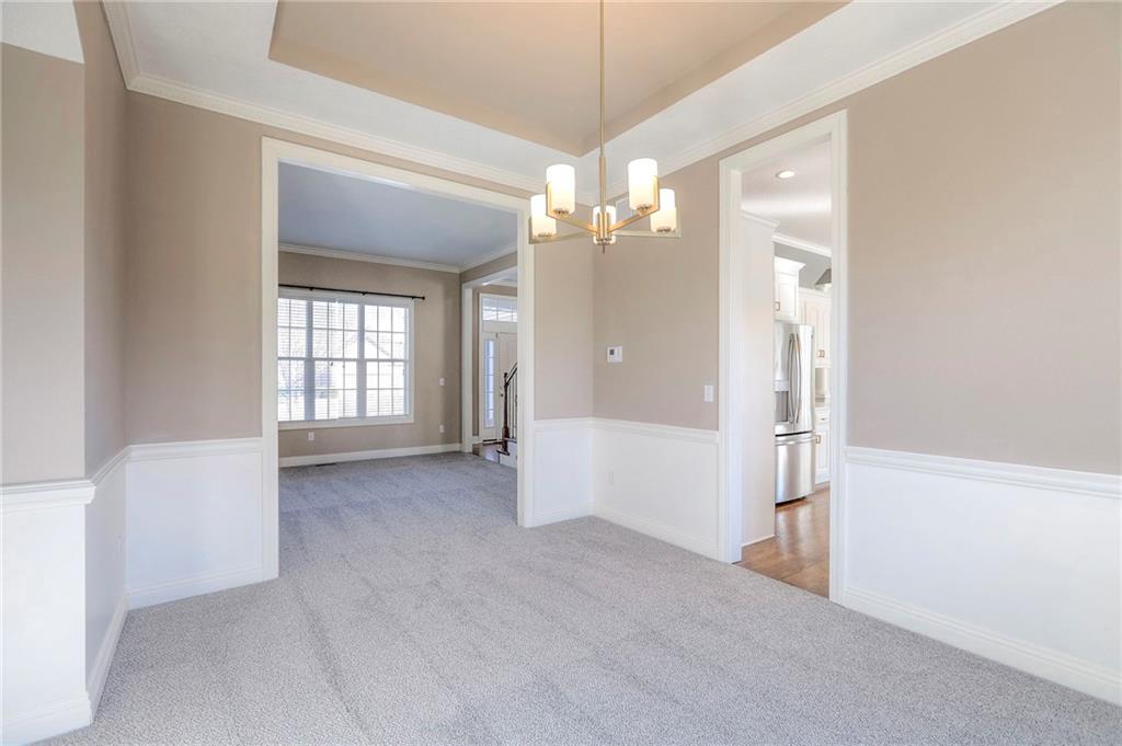 19011 West 99th Street Lenexa, KS 66220 - Photo 16 of 40