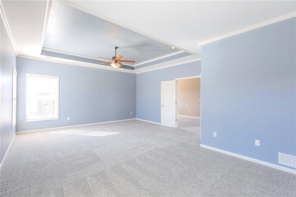 19011 West 99th Street Lenexa, KS 66220 - Photo 22 of 40