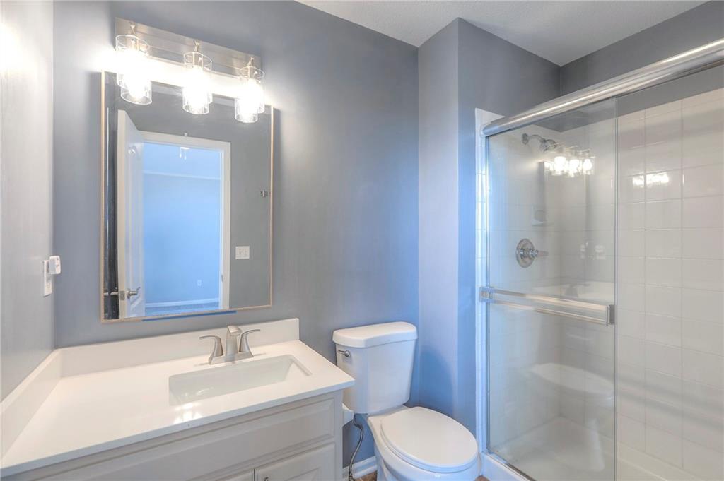 19011 West 99th Street Lenexa, KS 66220 - Photo 27 of 40