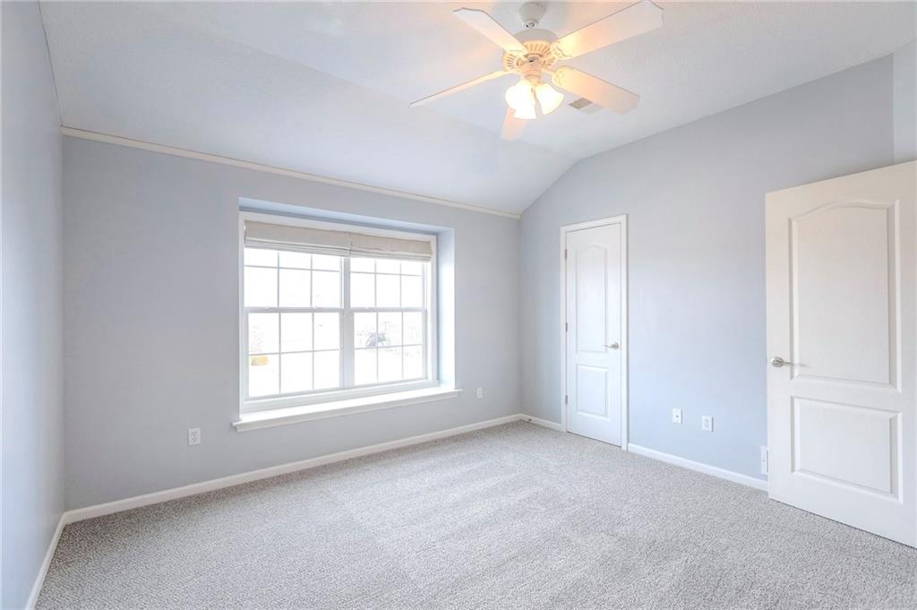 19011 West 99th Street Lenexa, KS 66220 - Photo 30 of 40