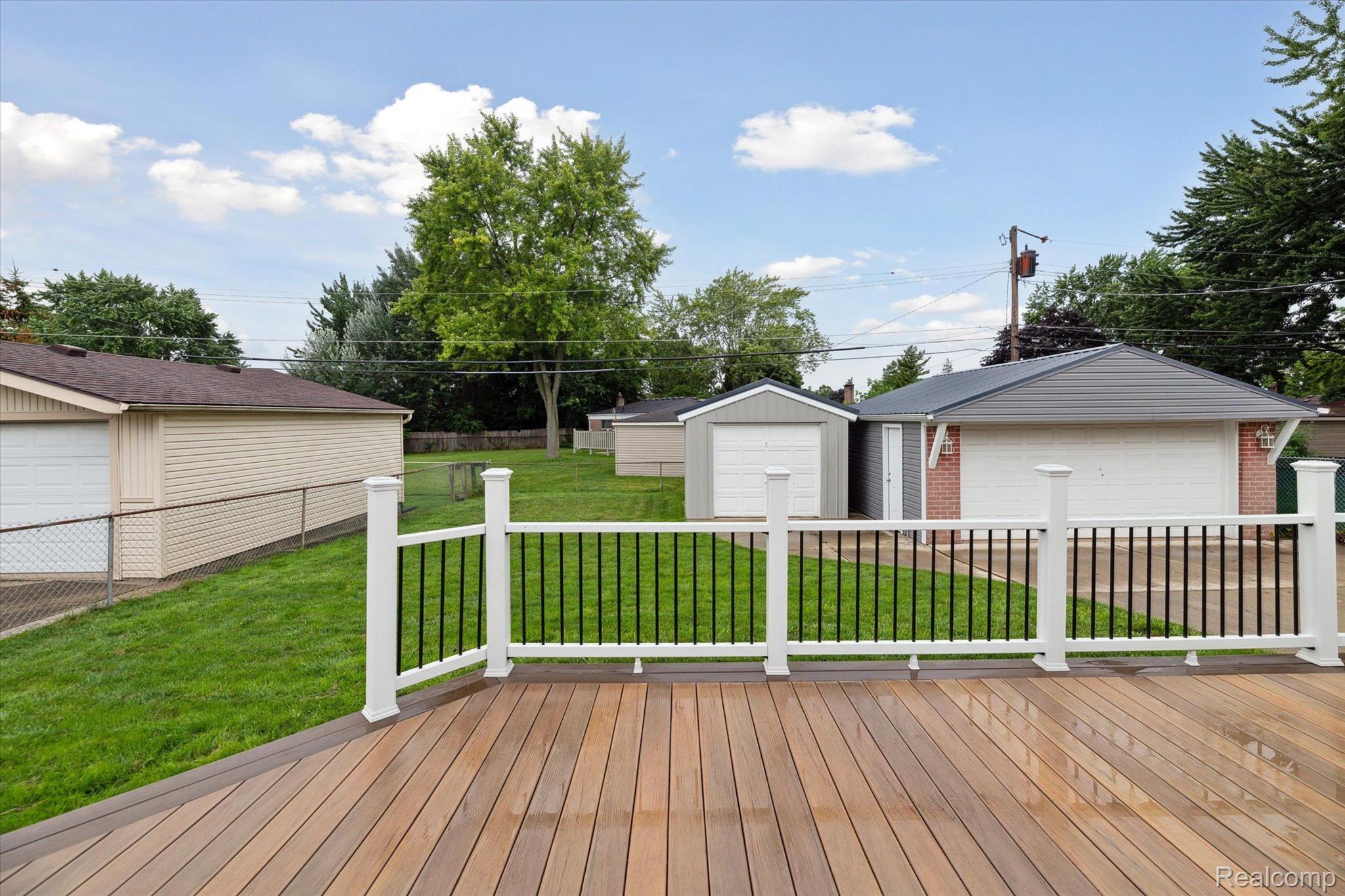13473 Perry Circle Warren, MI 48088 - Photo 42 of 45 Gallery Image 42