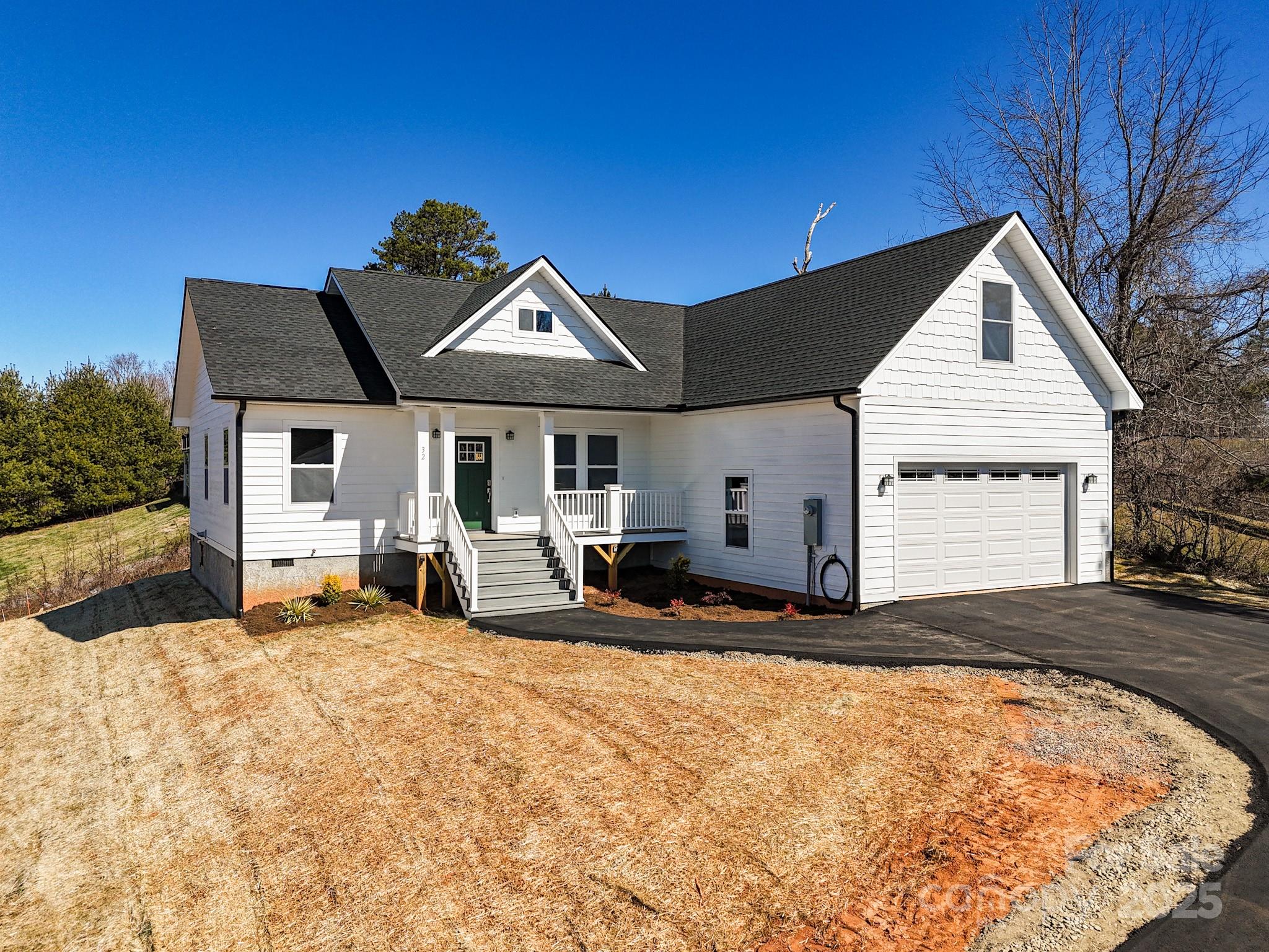 26 Little Oak Road Leicester, NC 28748 - Photo 5 of 47 Gallery Image 5