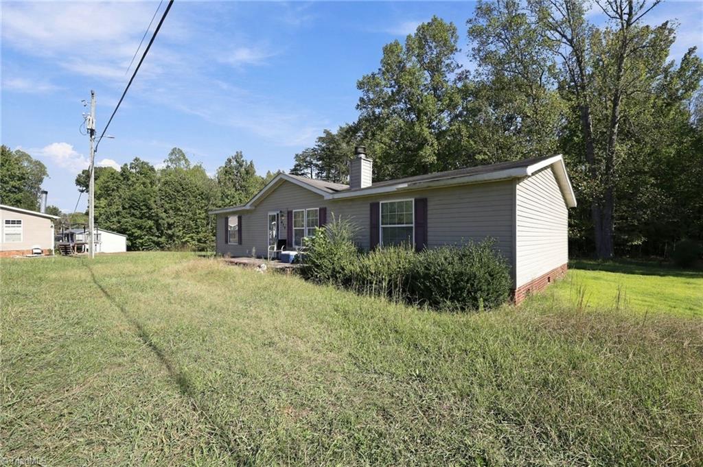 415 Talley Road Reidsville, NC 27320 - Photo 10 of 31 Another front view showing the home.