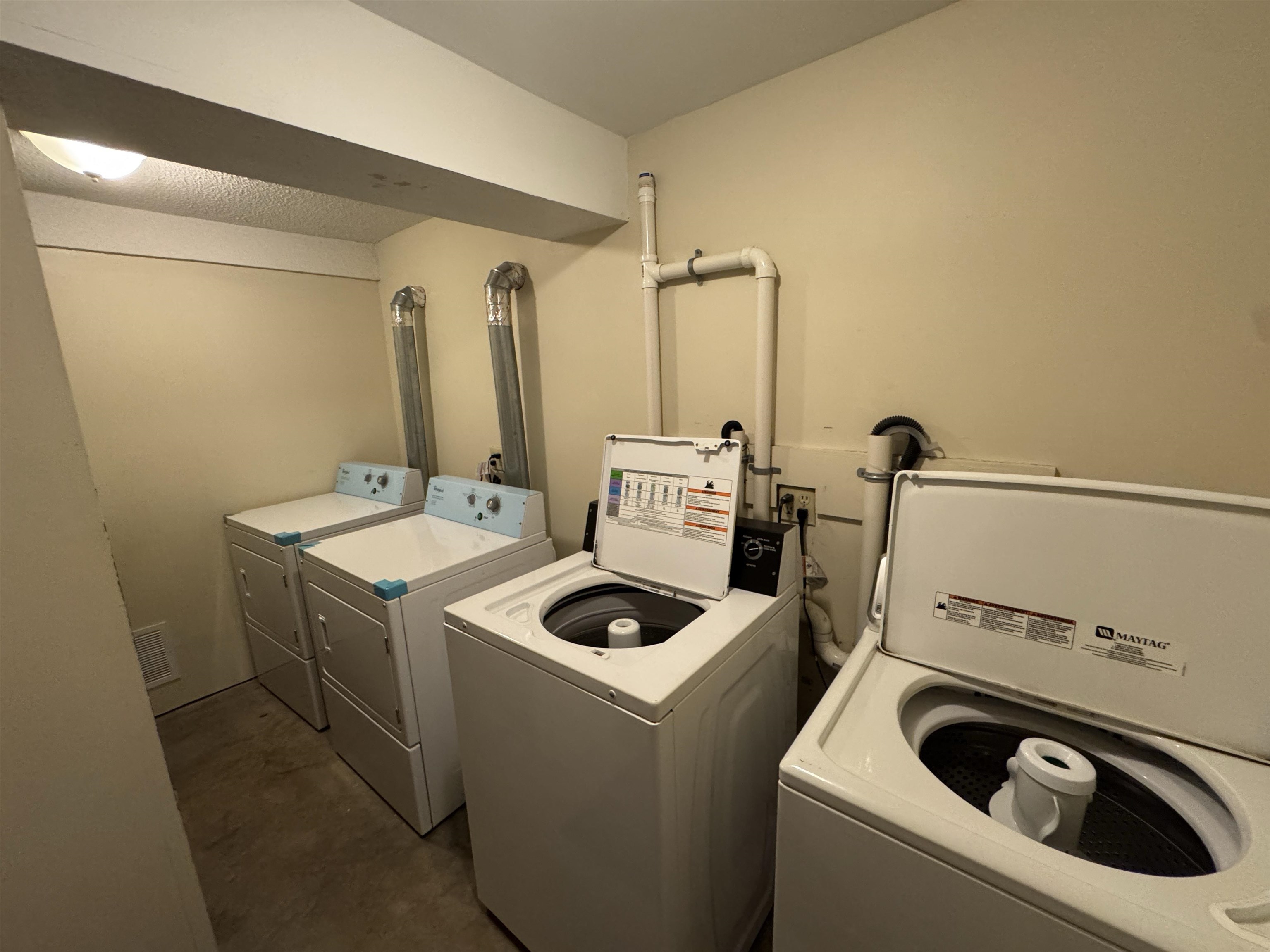 25 School Street, Unit 7 Dover, NH 03820 - Photo 26 of 33