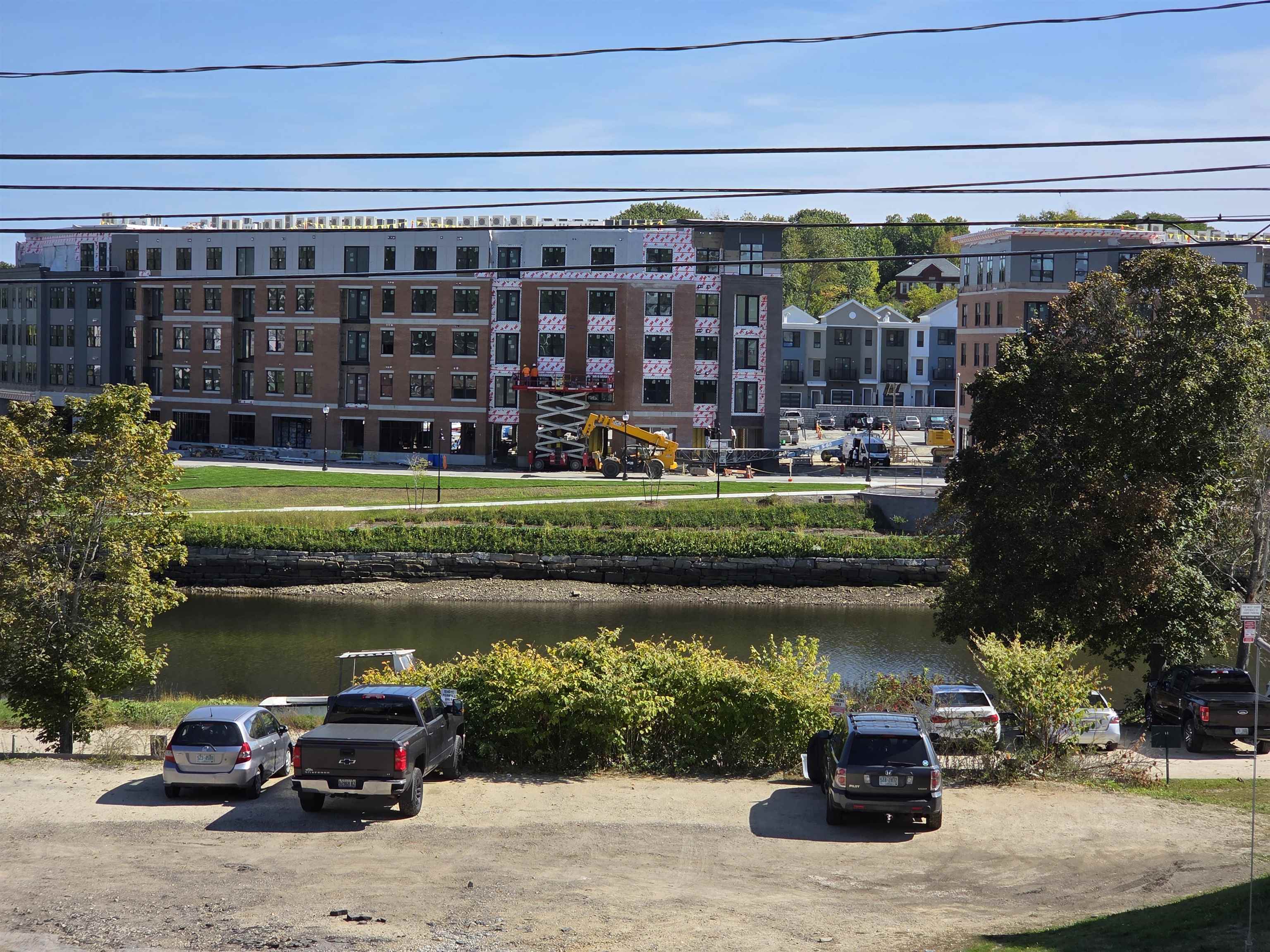 25 School Street, Unit 7 Dover, NH 03820 - Photo 31 of 33