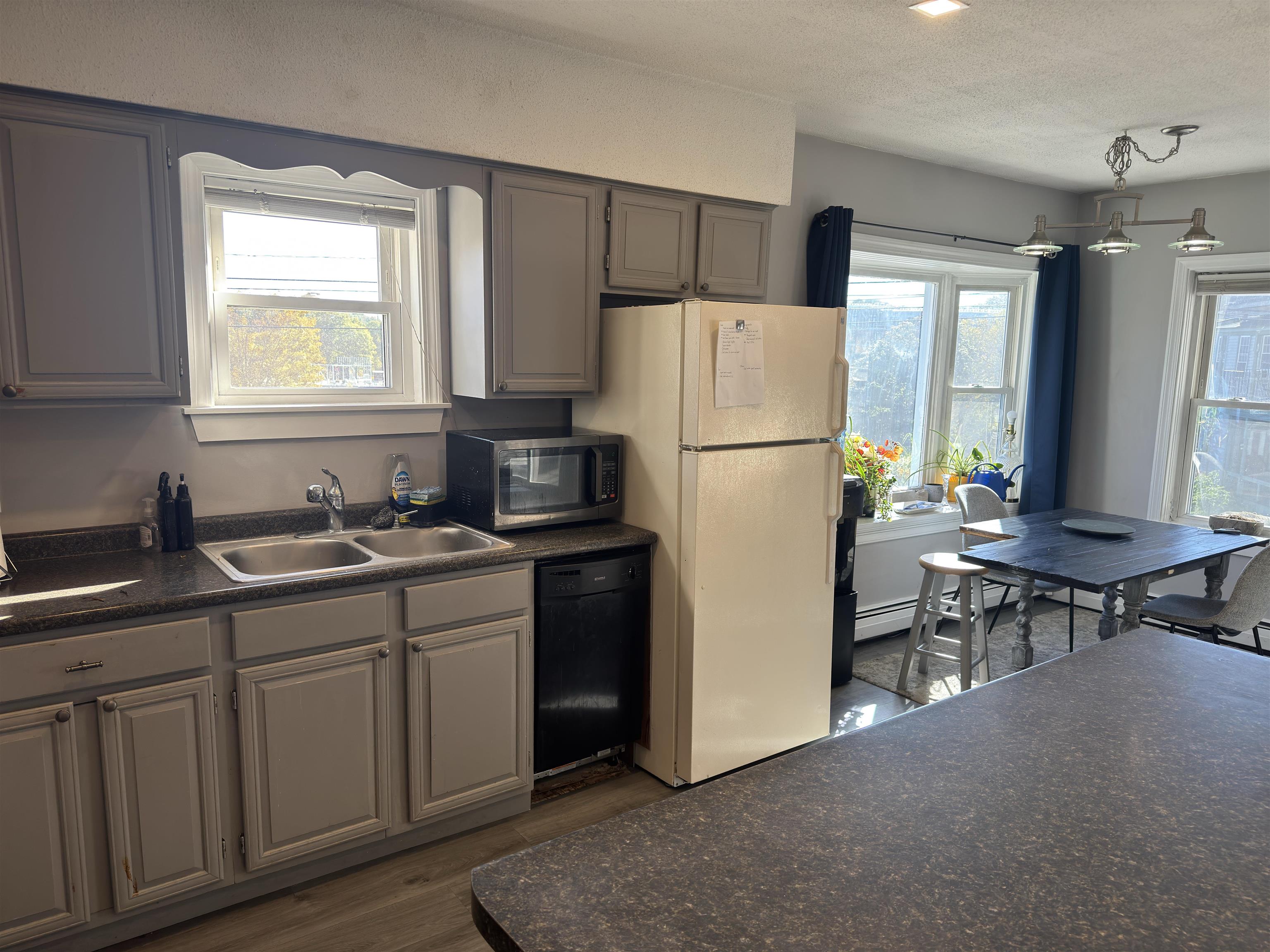 25 School Street, Unit 7 Dover, NH 03820 - Photo 7 of 33