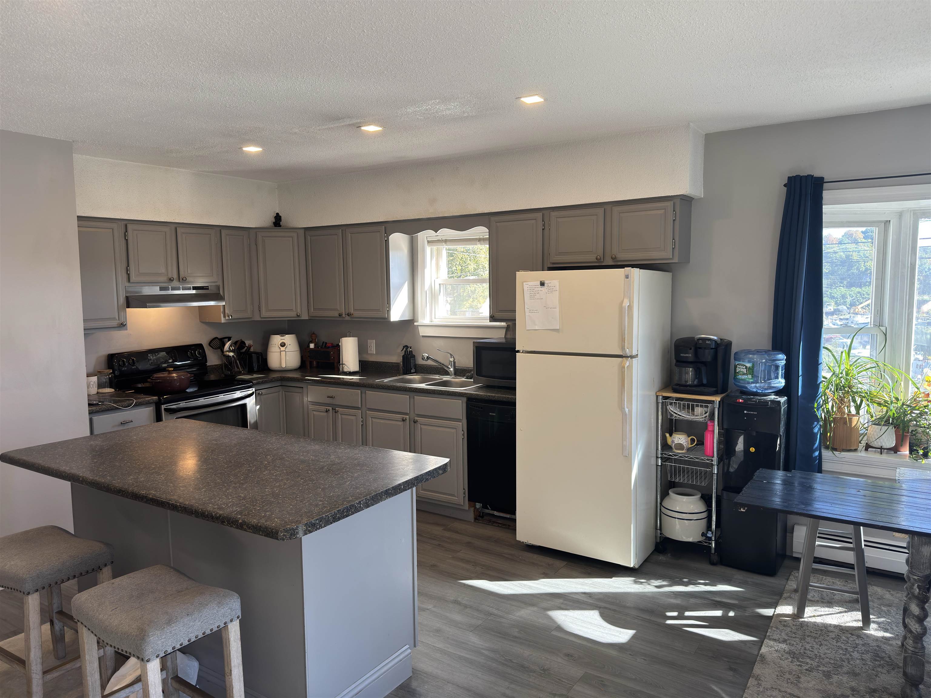 25 School Street, Unit 7 Dover, NH 03820 - Photo 10 of 33